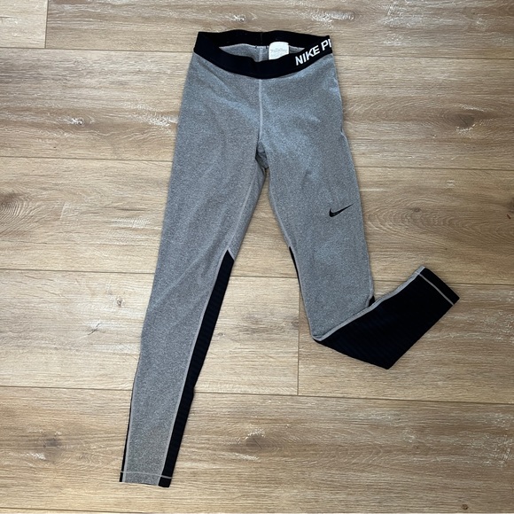 Nike Pro leggings - Picture 2 of 5